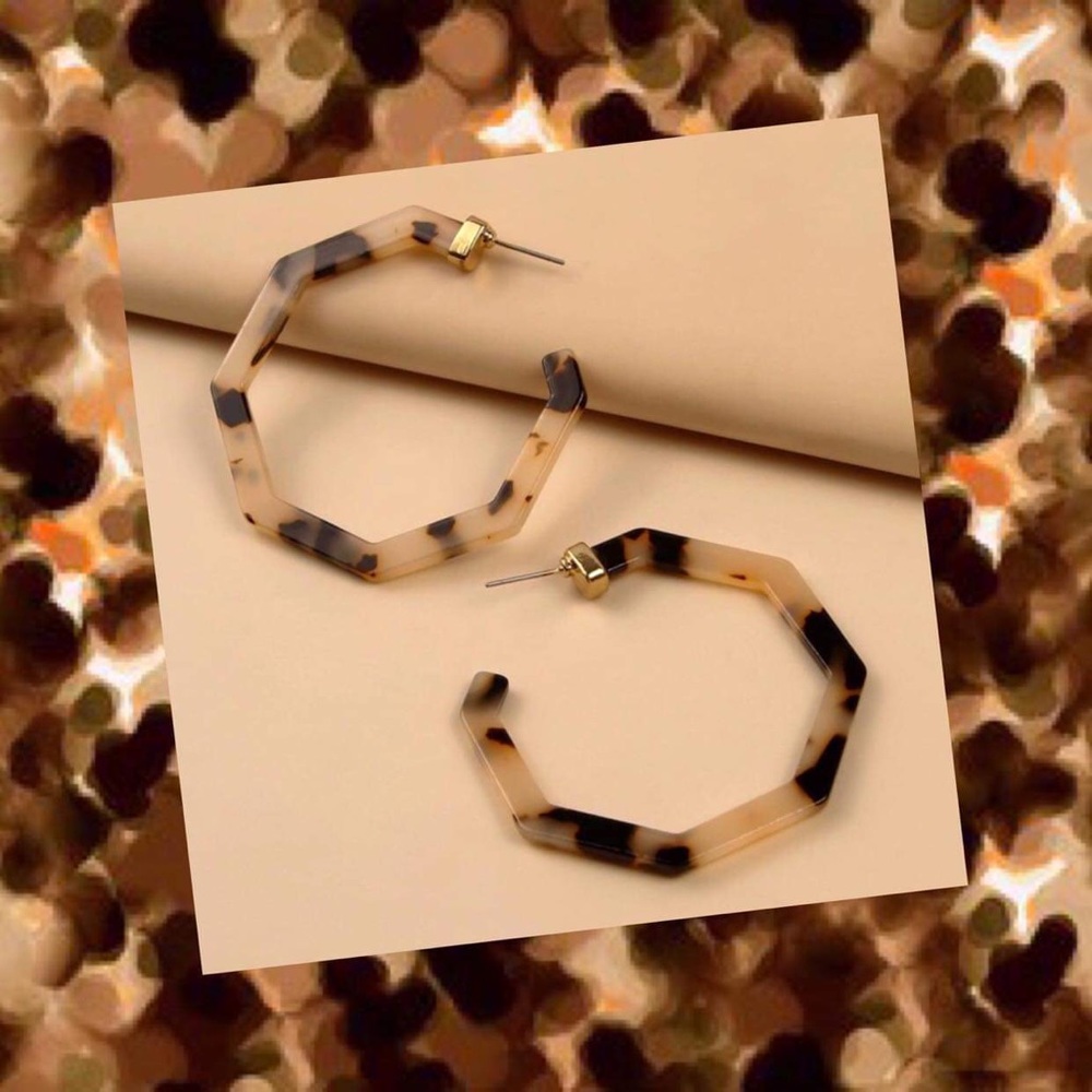 New Blonde Tortoise Shell Geometric Hoop Earrings